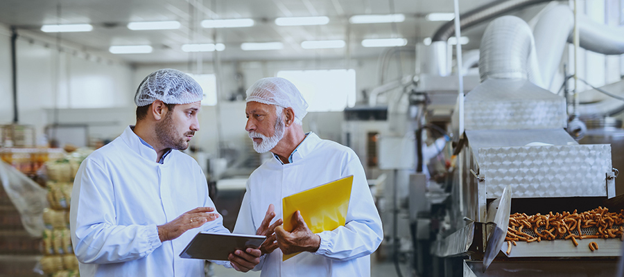 the best types of nozzles for efficiently cleaning food processing tanks